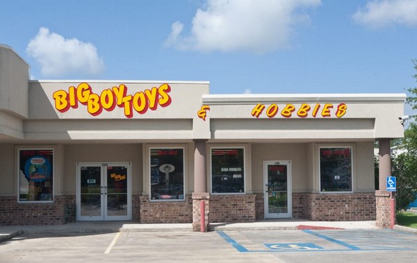 News & Updates Best Hobby shop in Lafayette, Indiana. Hobby Lobby, RC Hobbies Plus, Game Preserve, Halsema Custom Crafts, Craft House, Hawkins Rail Services, Pinkie Winkies Boutique.