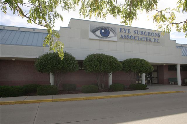 Beautiful Eye Surgeons Associates Davenport Iowa Picture in 4K Beautiful Eye Surgeons Associates Davenport Iowa Picture in 4K