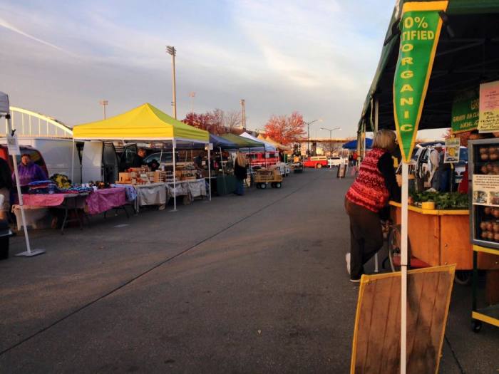 Freight House Farmers Market Quad Cities ♥ Locals Love Us